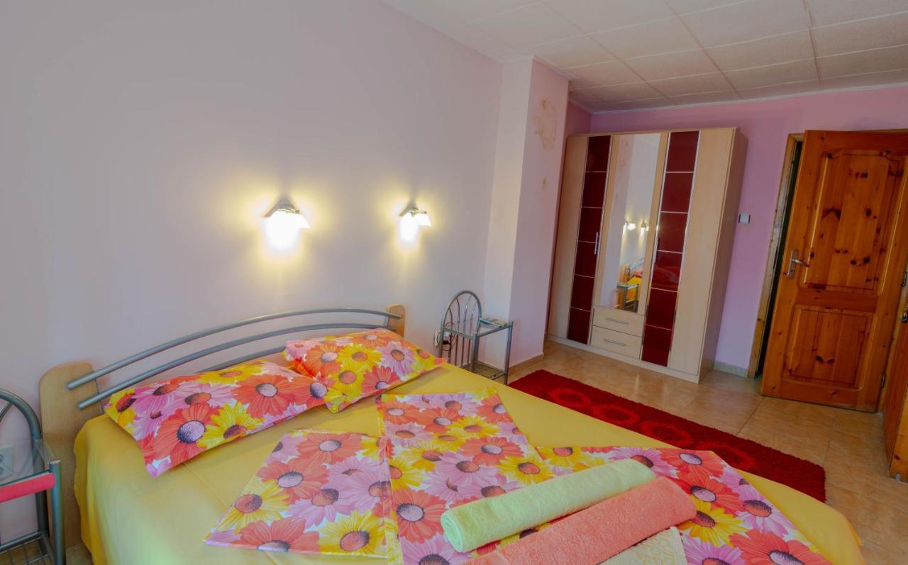 Fener Guest House Pomorie Eksteriør bilde