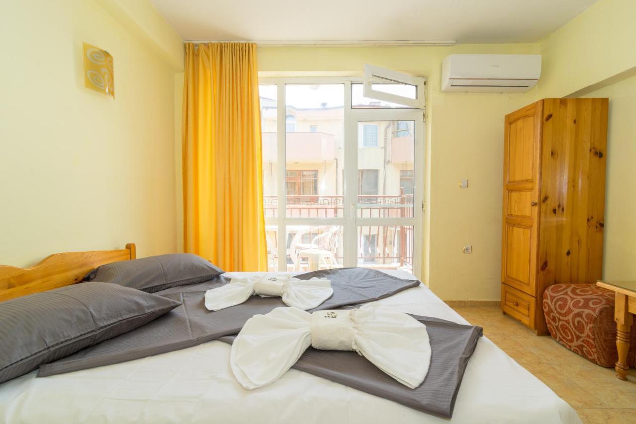 Fener Guest House Pomorie Eksteriør bilde