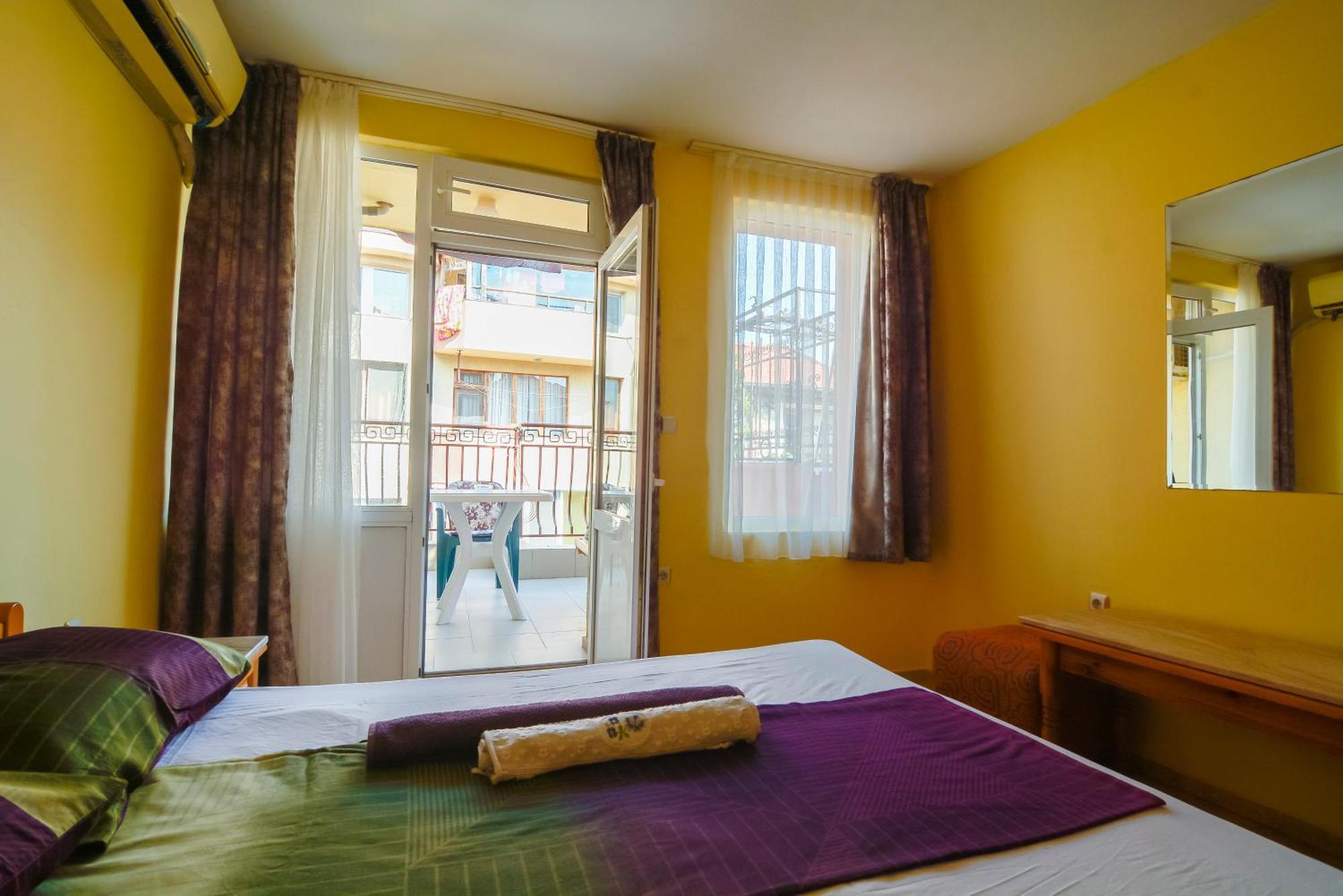 Fener Guest House Pomorie Eksteriør bilde