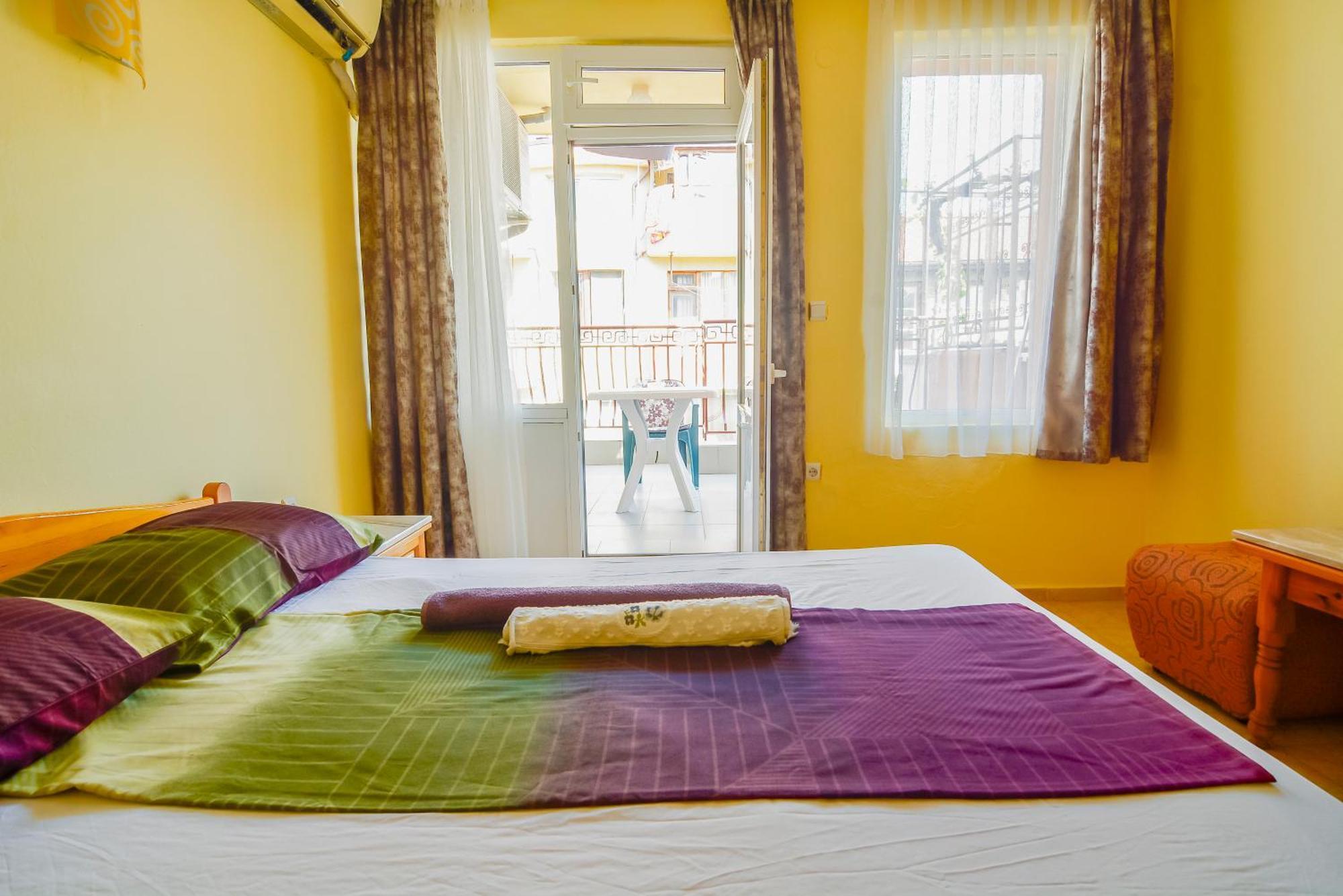 Fener Guest House Pomorie Eksteriør bilde