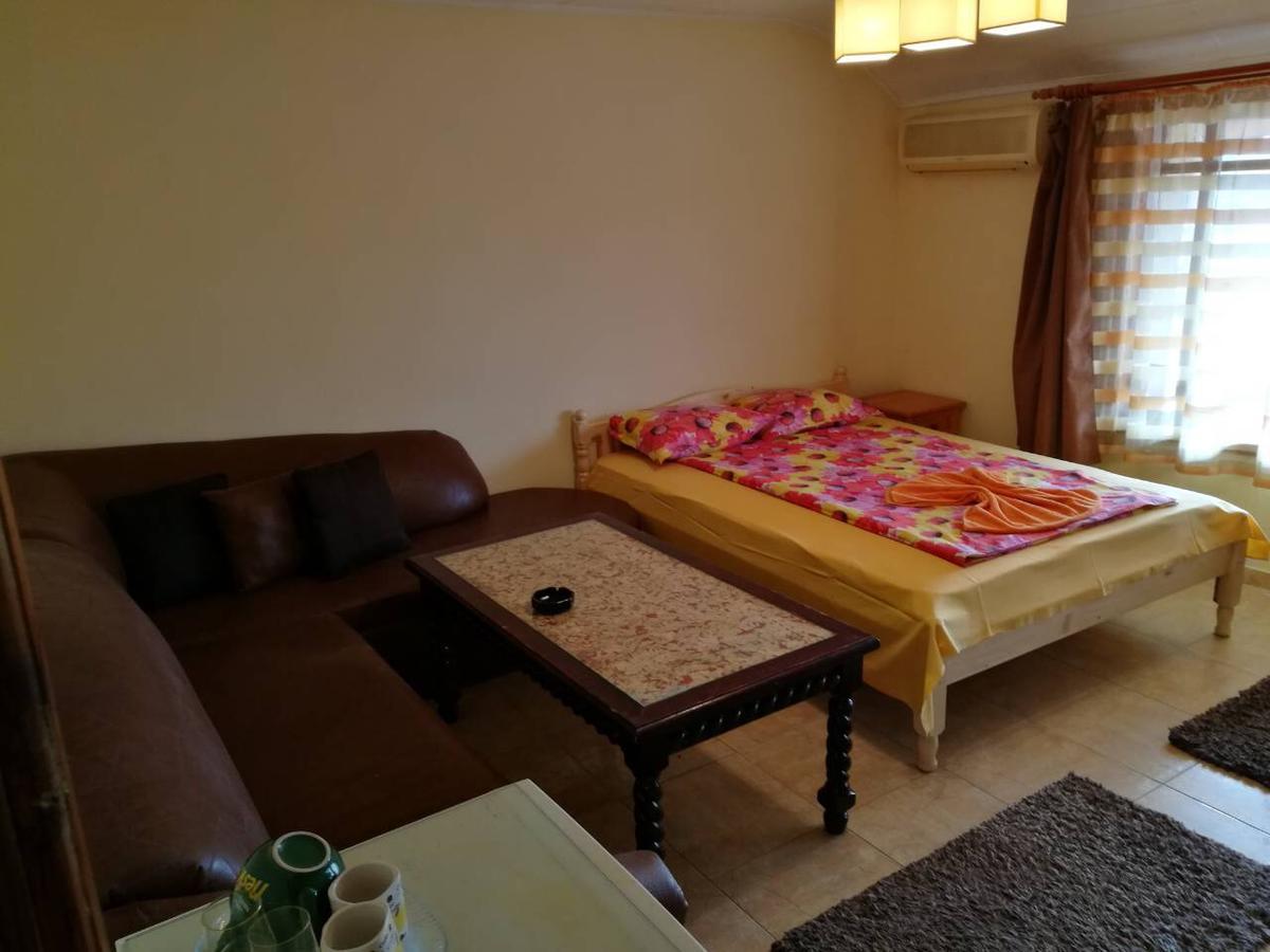 Fener Guest House Pomorie Eksteriør bilde